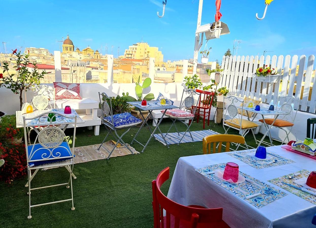 Due Passi Dal Centro Bed and Breakfast Μαρσάλα Εξωτερικό φωτογραφία