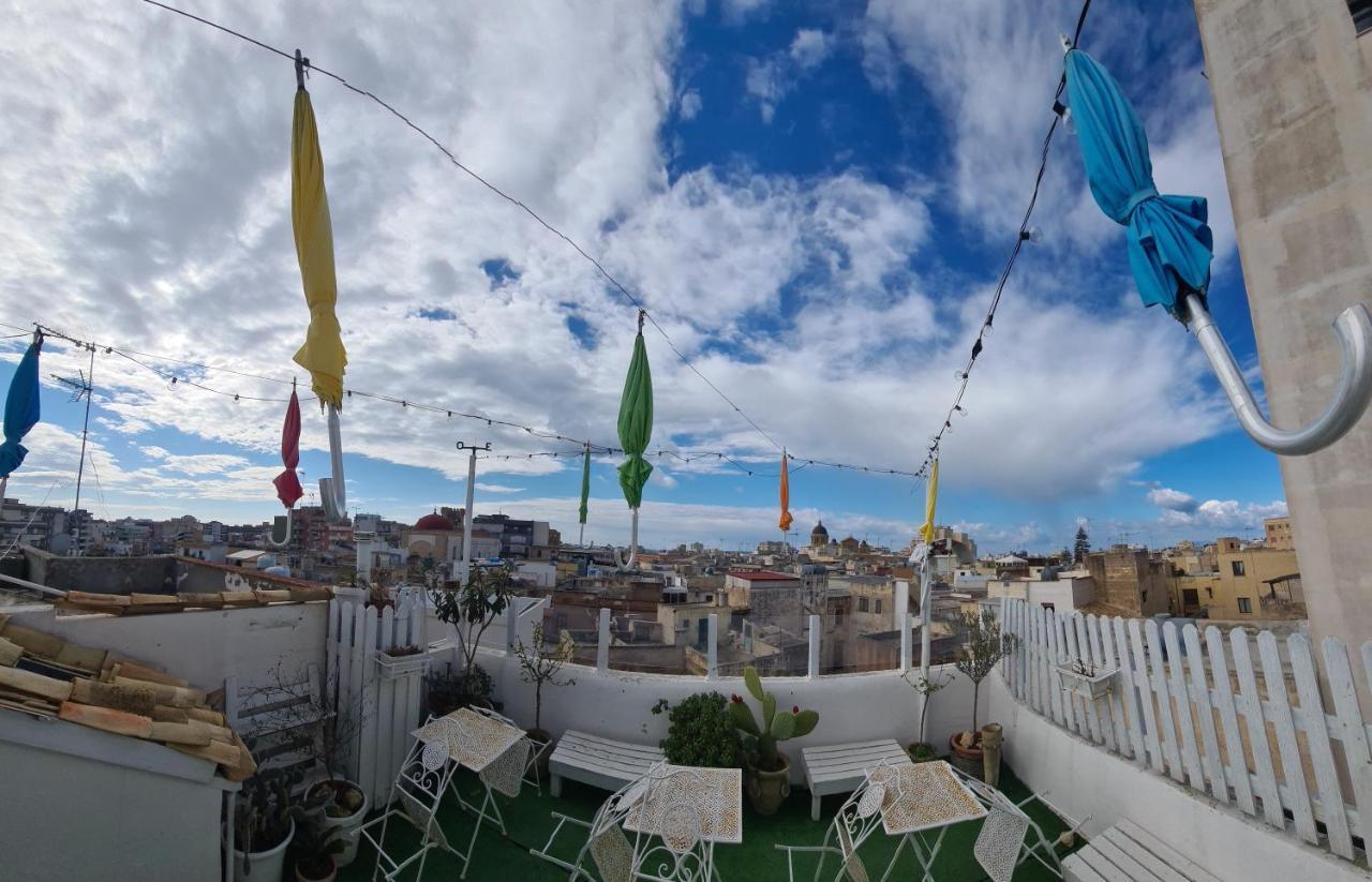 Due Passi Dal Centro Bed and Breakfast Μαρσάλα Εξωτερικό φωτογραφία
